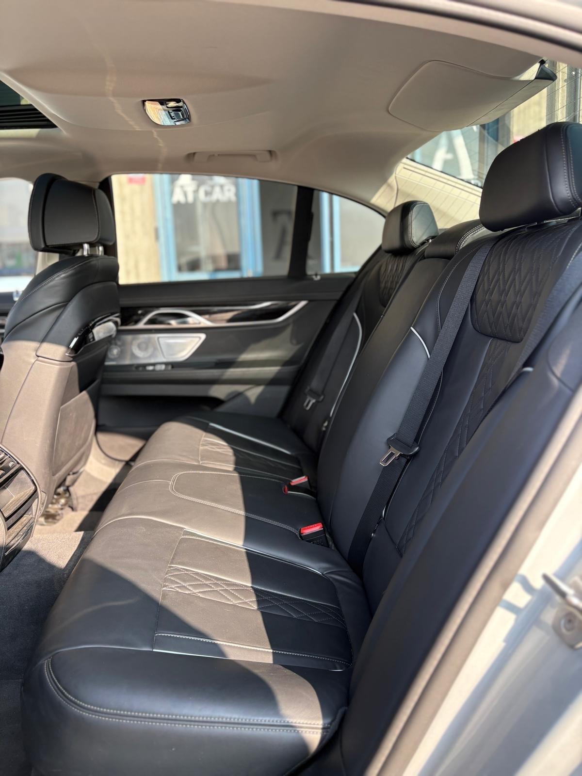 Bmw 750 750i xDrive Eccelsa