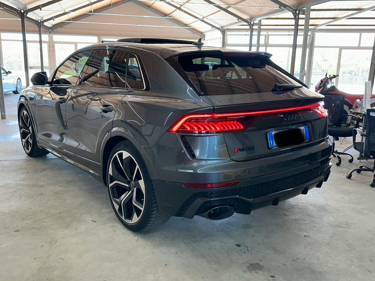 Audi Q8 RSQ8 TFSI 4.0 600CV - GARANZIA 12 MESI