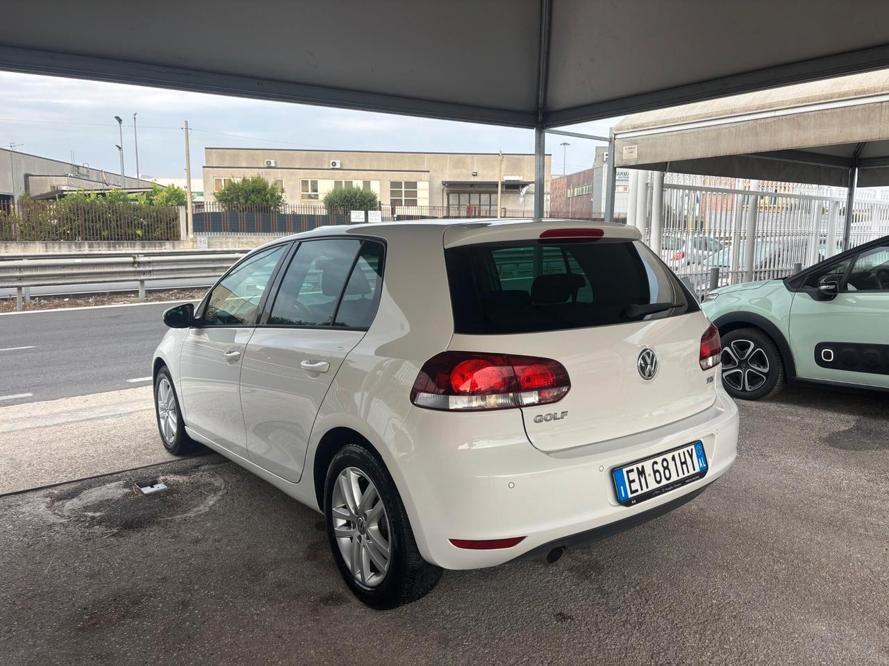 Volkswagen Golf Business 1.6 TDI 5p. Highline