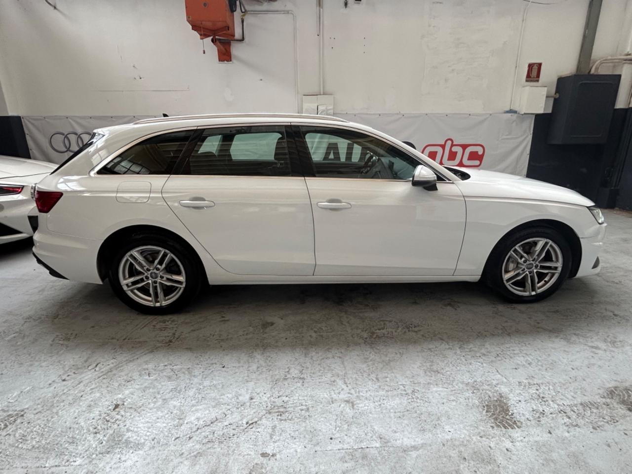 Audi A4 Avant 40 TDI quattro S tronic