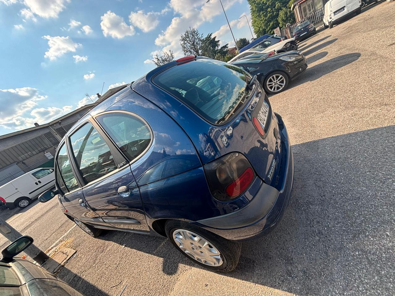 Renault Megane Mégane Scénic 2.0 cat RT