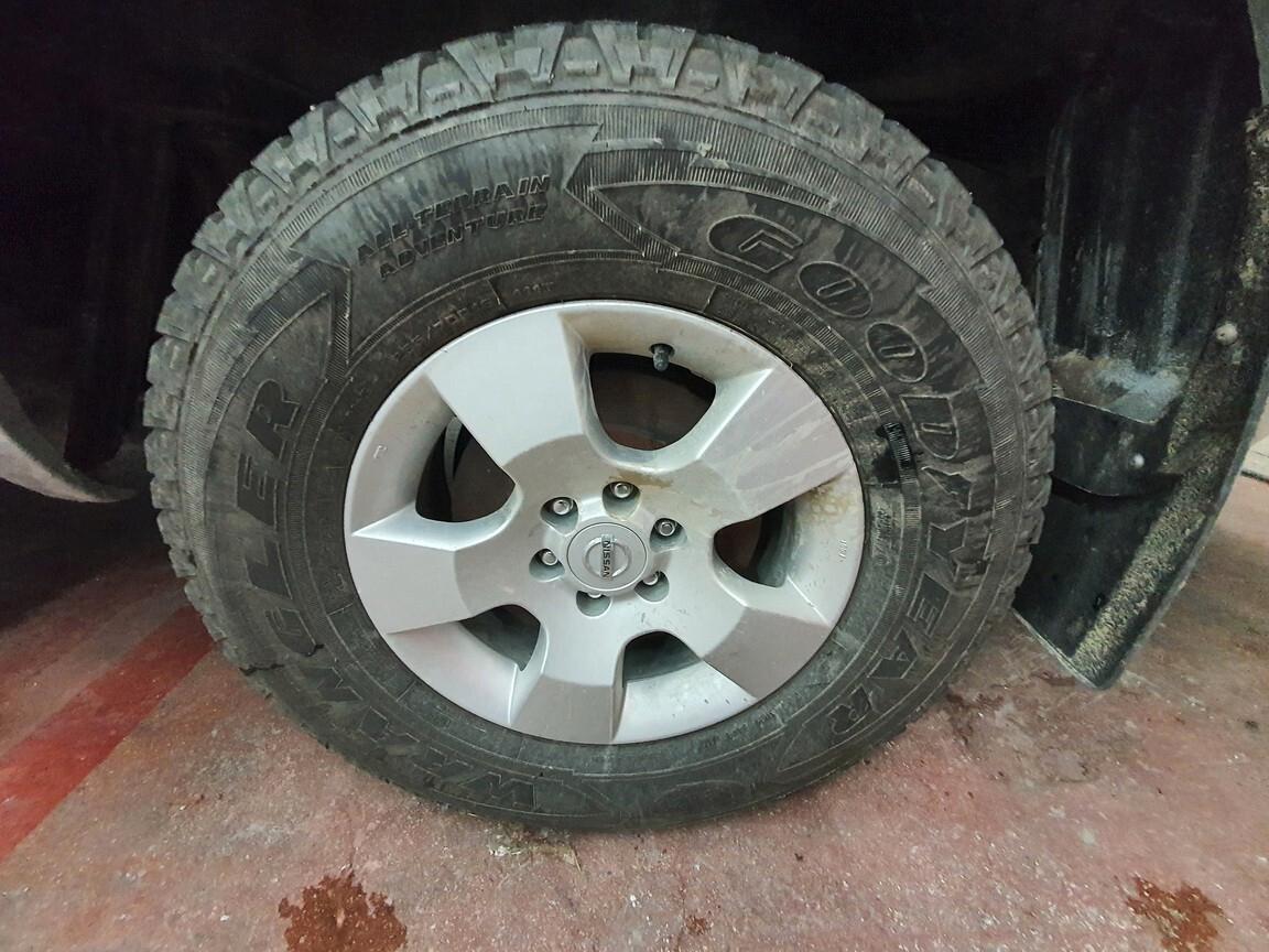 Nissan Navara (D40) 2.5 dCi 190CV 4WD Cab. Singola