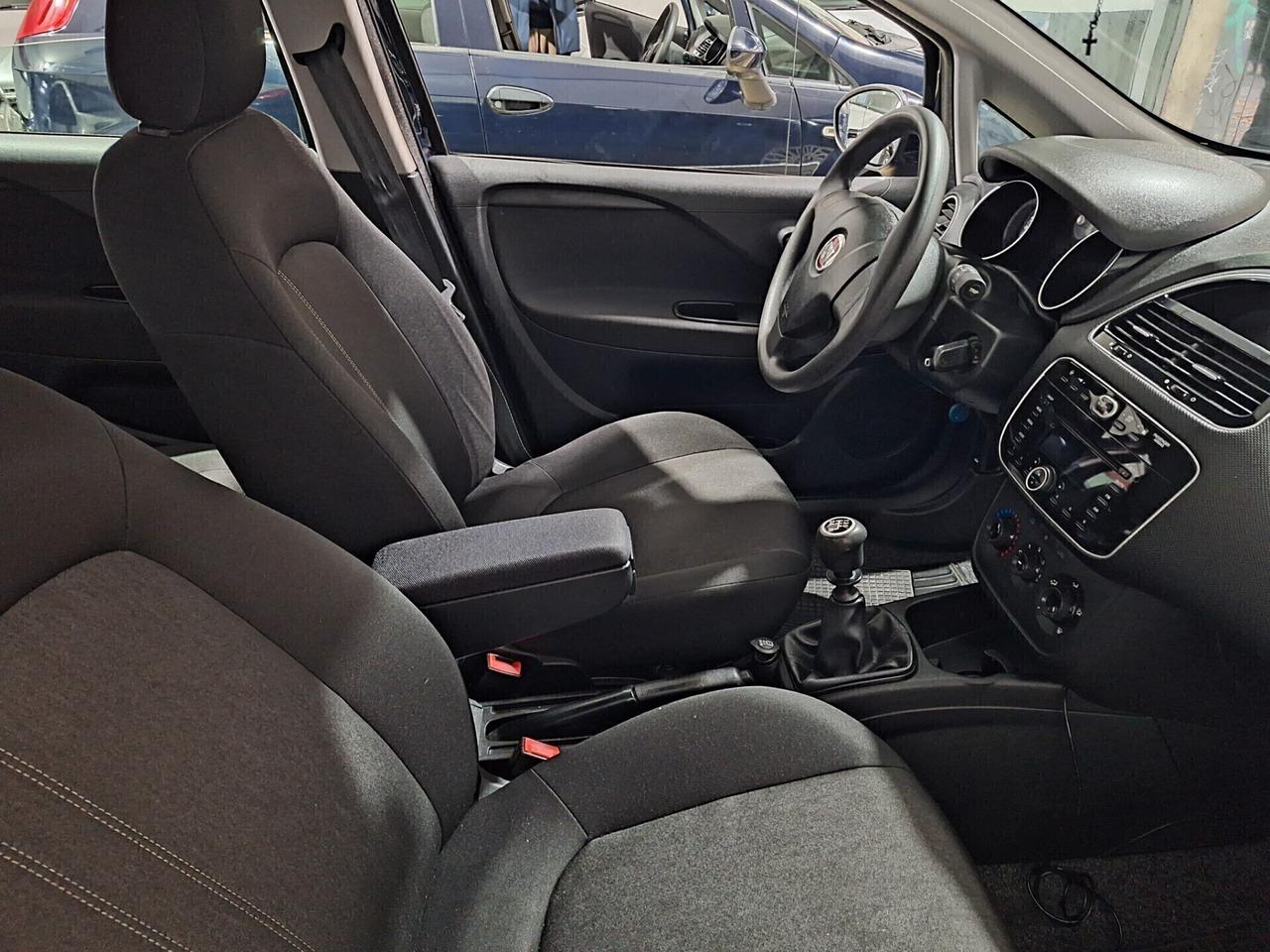 Fiat Punto 1.4 Natural Power 77cv Lounge 2016