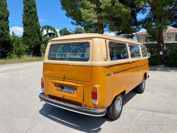 Volkswagen T2 VOLKSWAGEN T2 Bus 9 POSTI LUSSO