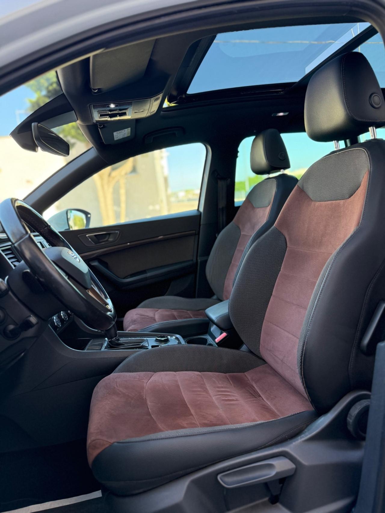 Seat Ateca TDI Xcellence 4drive dsg CON 60000 KM CERTIFICATI SEAT,TETTO APRIBILE.TELECAMERA,NAVIGATORE