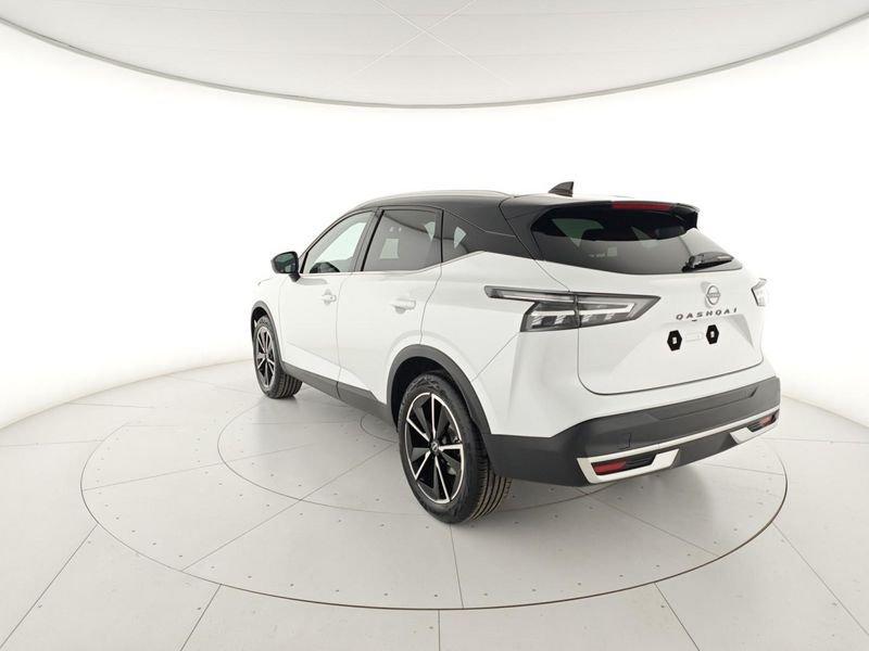 Nissan Qashqai MHEV 158 CV Xtronic Tekna + bicolor Nero +tetto panoramico in vetro