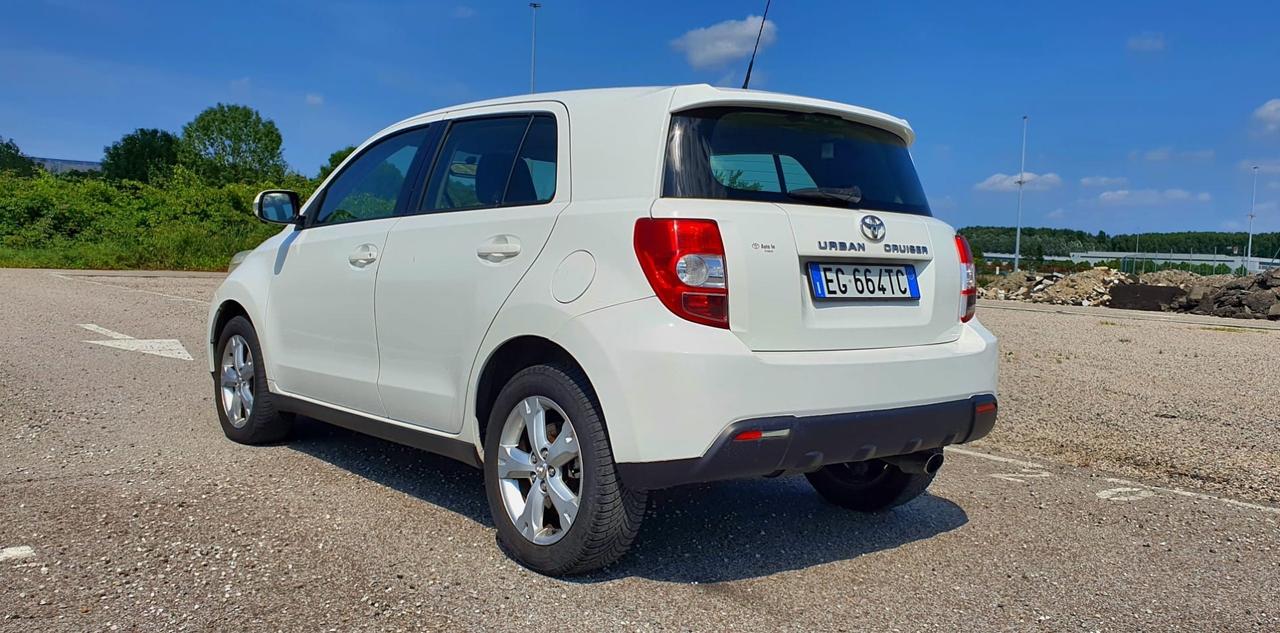 Toyota Urban Cruiser Urban Cruiser 1.4 D-4D AWD Lounge X