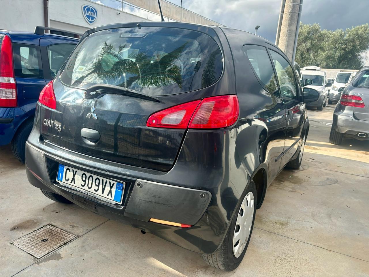 Mitsubishi Colt 1.1 12V 3p. 167000 km