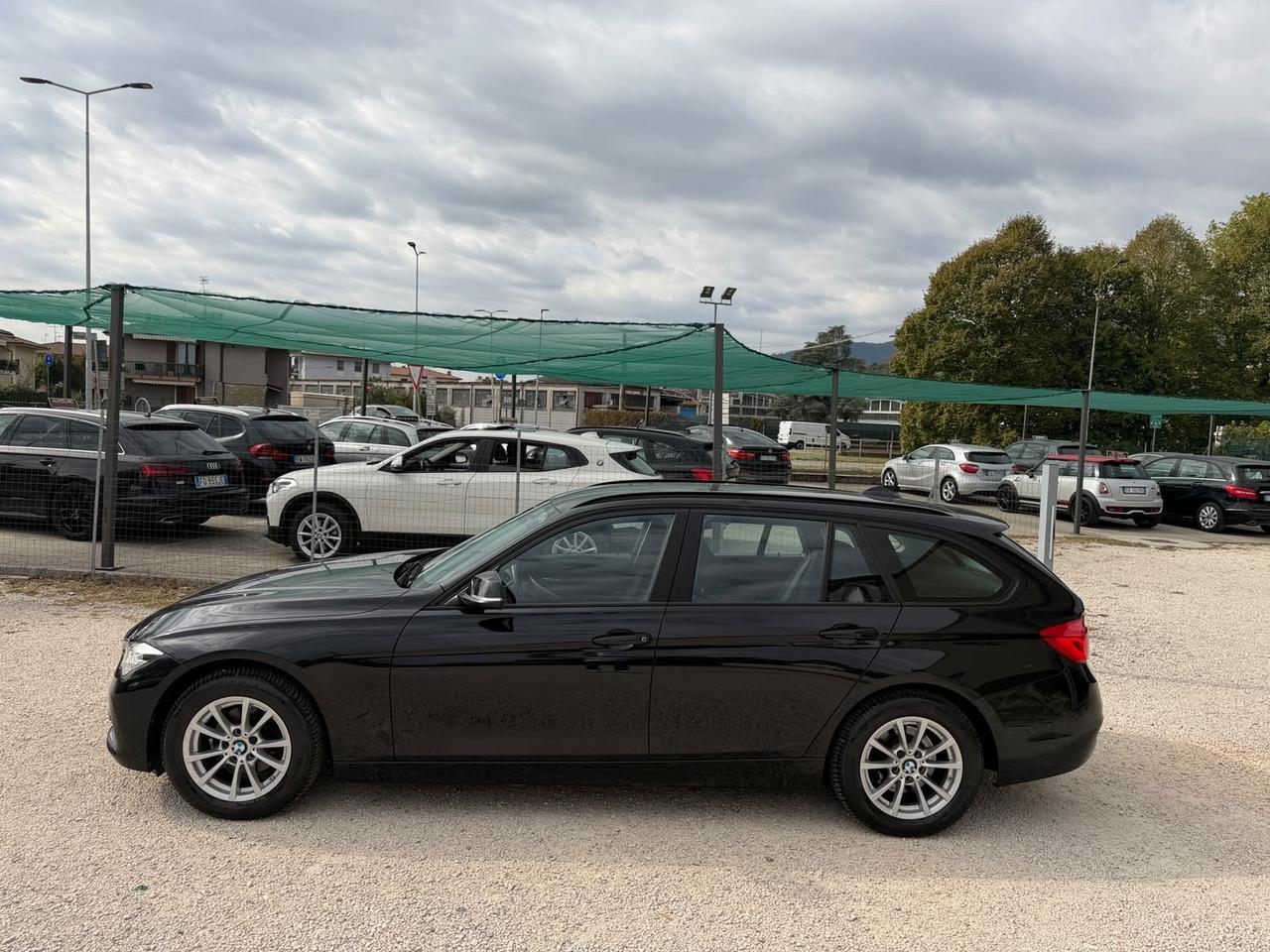 Bmw 318d touring sport restyling navi led euro6d
