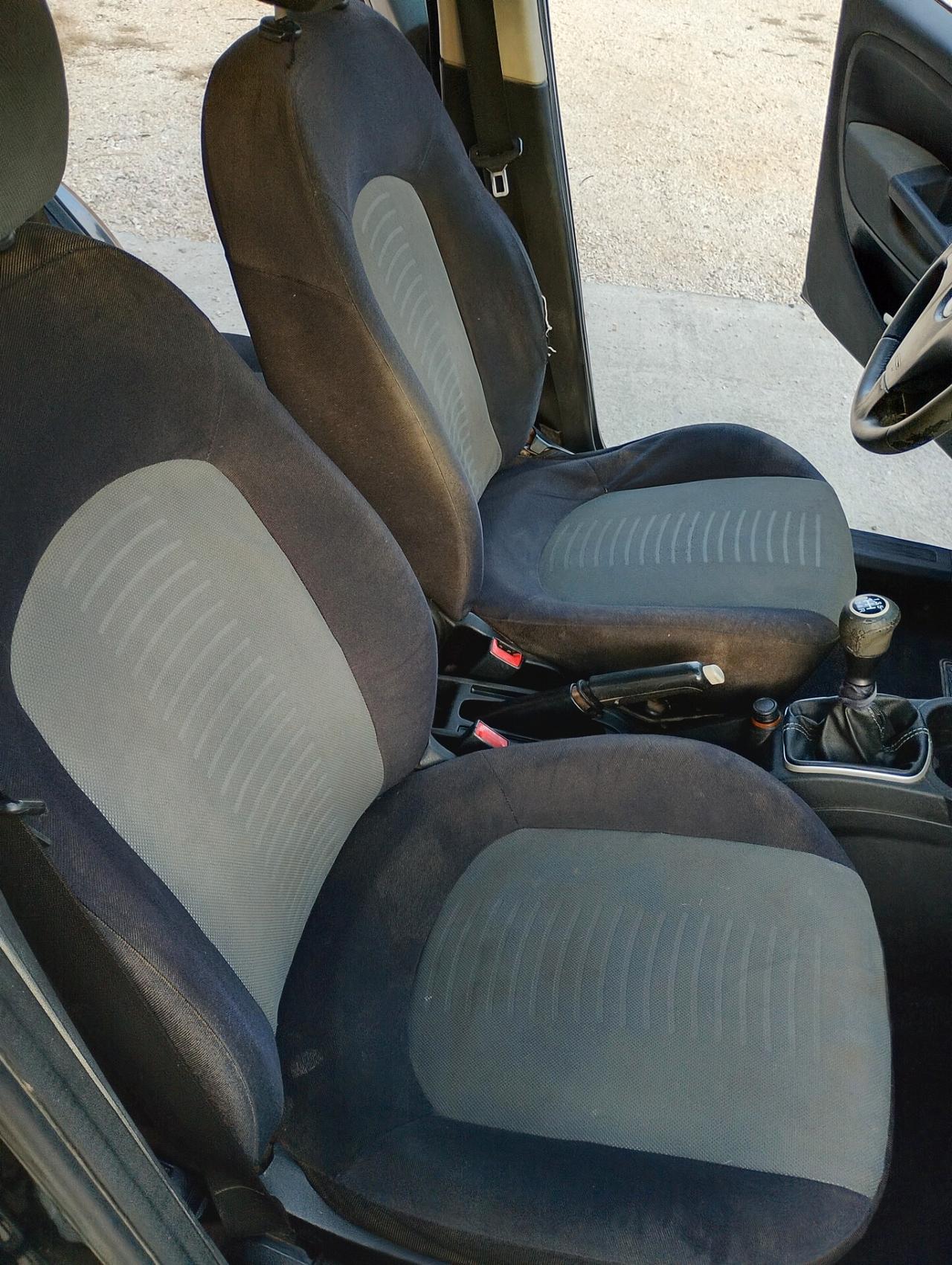 Fiat Grande Punto 1.3 MJT 75 CV 5 porte Dynamic