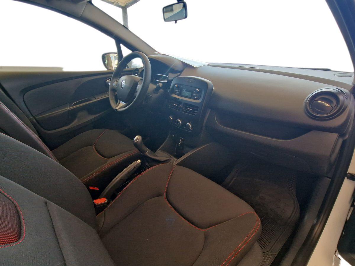 RENAULT CLIO 1.2 LIVE