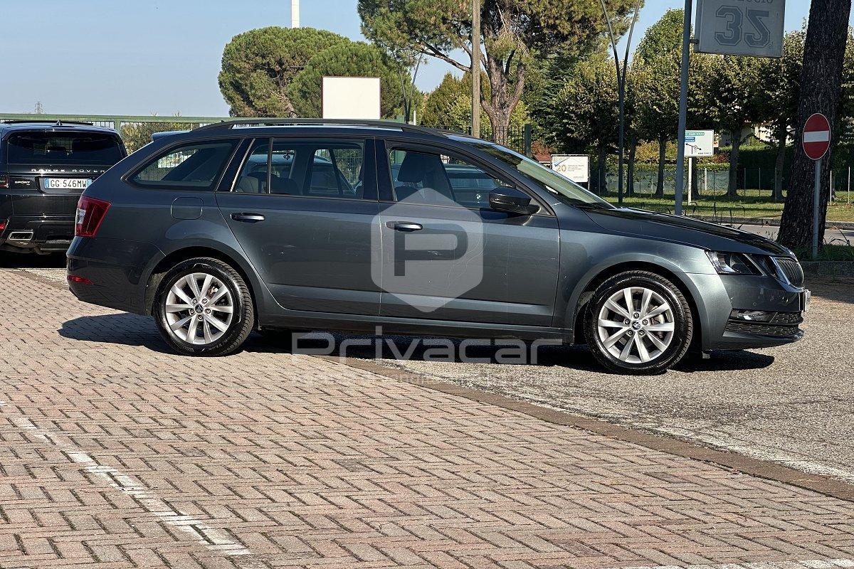 SKODA Octavia 1.5 DSG Wagon Executive G-Tec