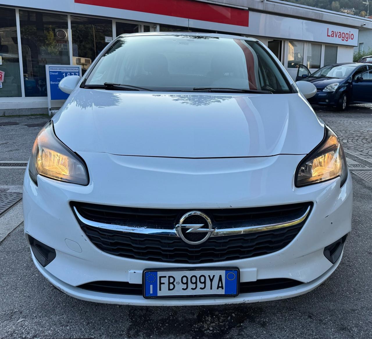 Opel Corsa 1.4 90CV GPL Tech 5 porte b-Color