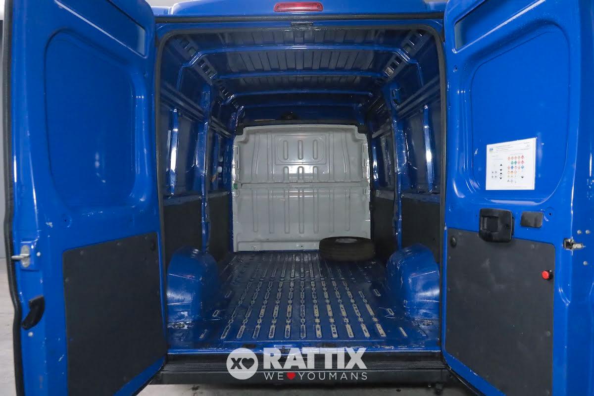 Peugeot Boxer 330 2.2 BlueHDI 140CV L2H2 (IVA ESCLUSA)