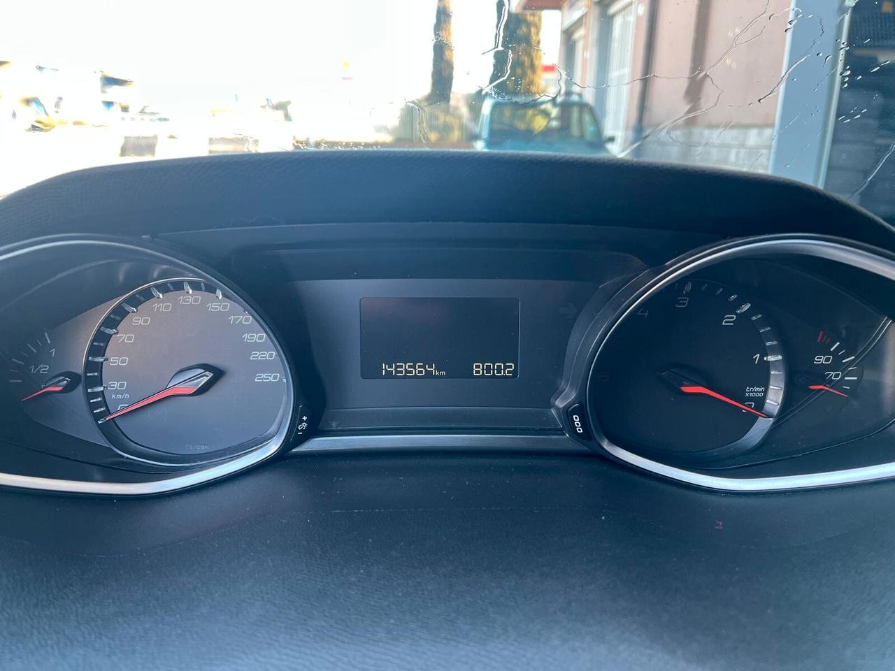 Peugeot 308 2018 SW SW 1.5 bluehdi Business-EURO 6