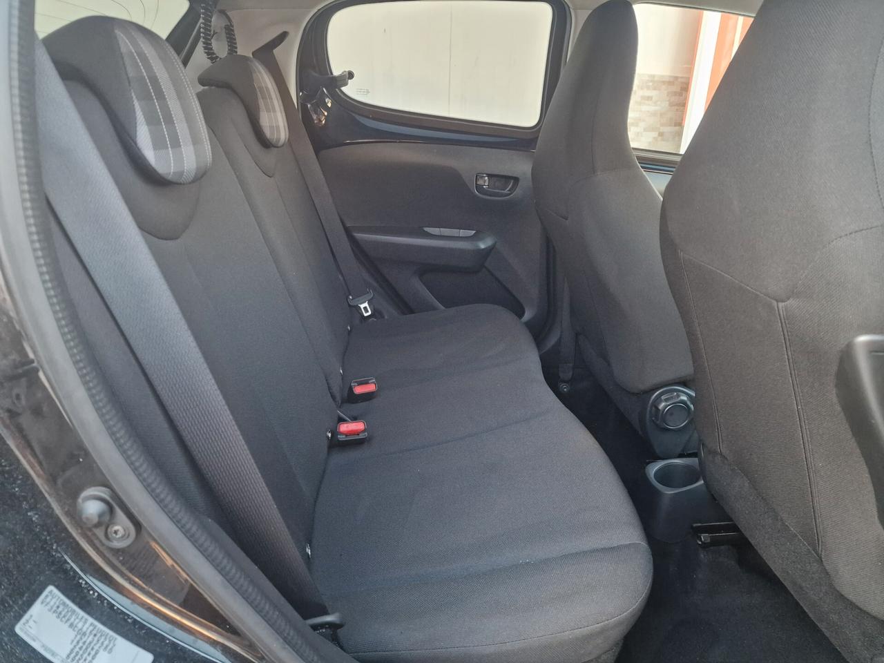 Peugeot 108 Style 1.0 VTi benzina 70cv