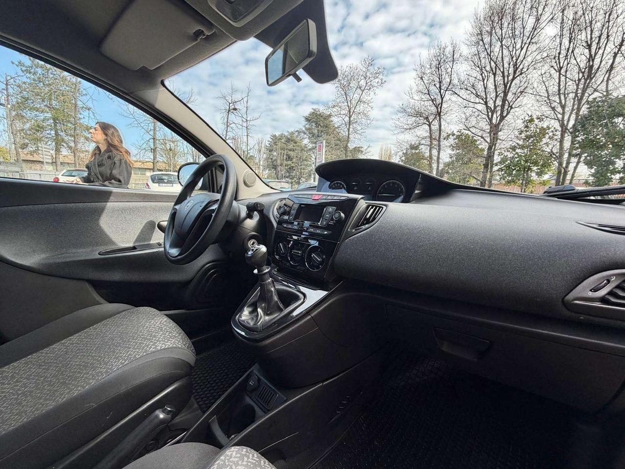 Lancia Ypsilon 1.2 BENZINA