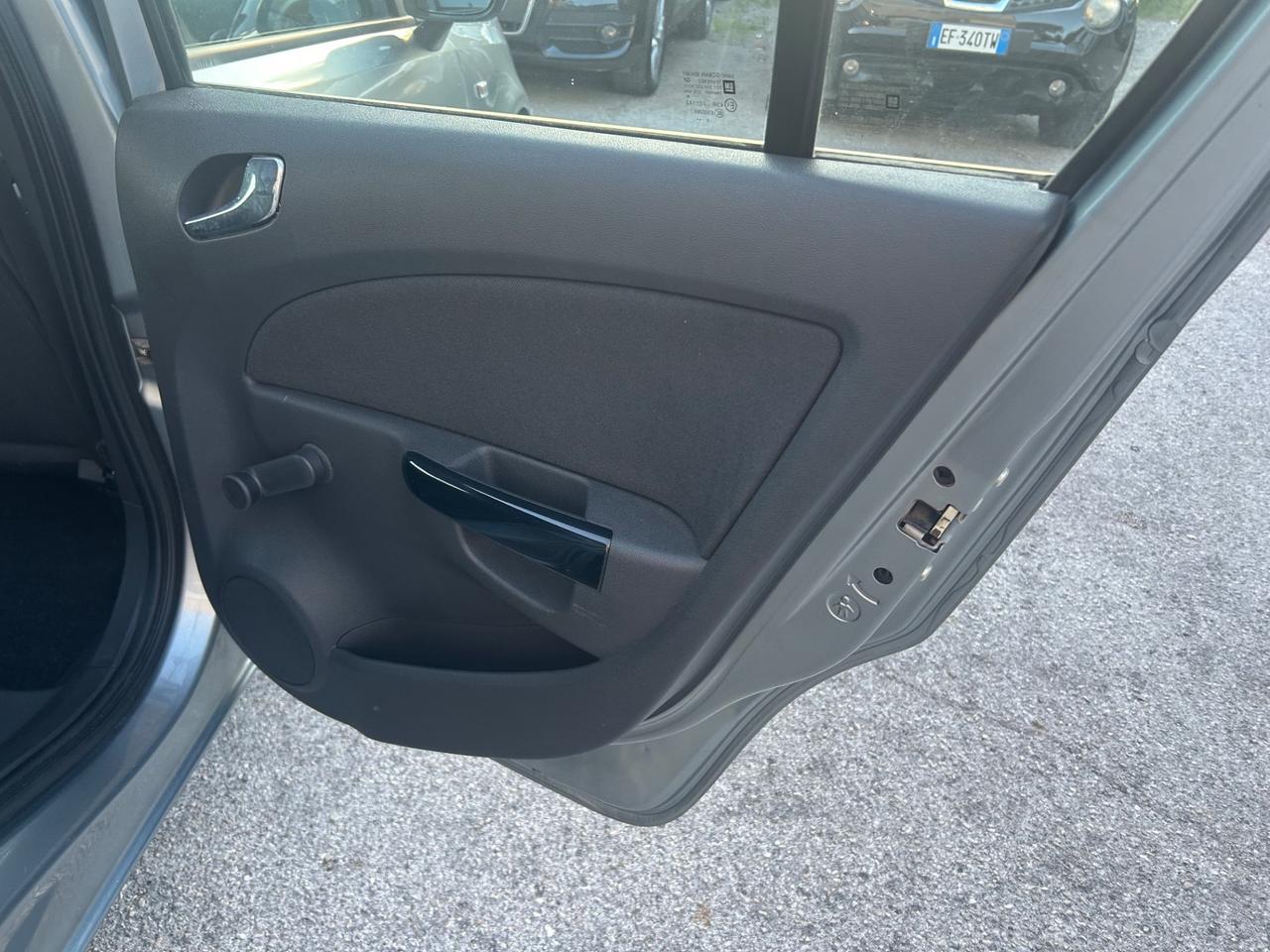 Opel Corsa 1.2 Benzina 68000Km Ok Neopatentati