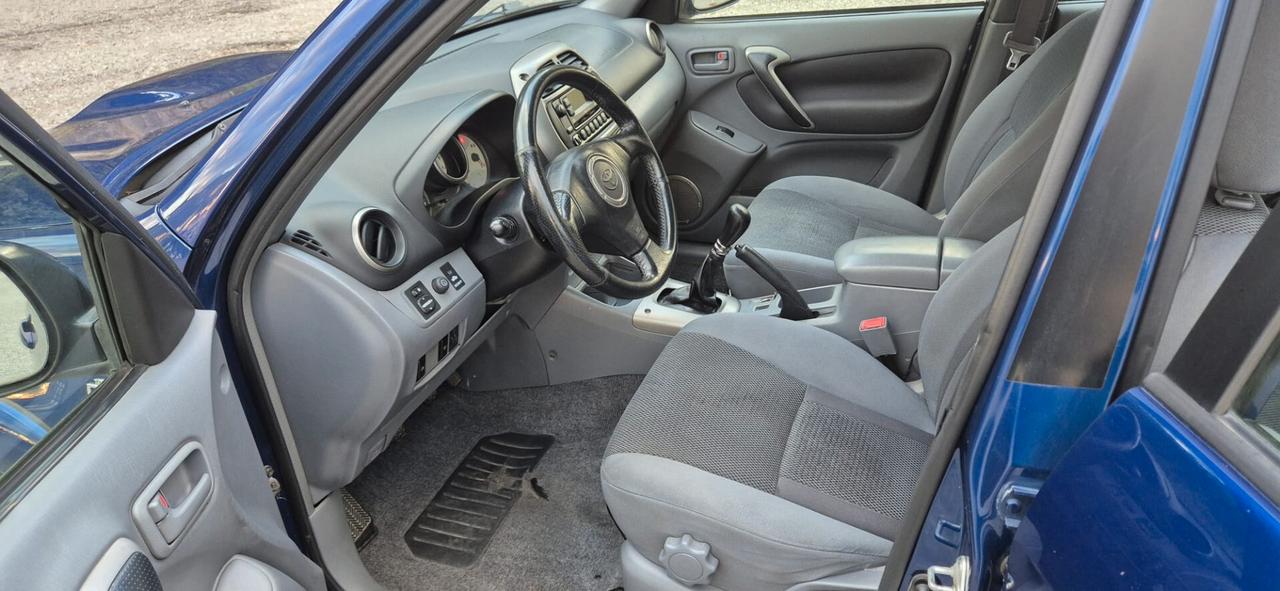 Toyota RAV 4 RAV4 2.0 Tdi D-4D cat 5 porte Sol