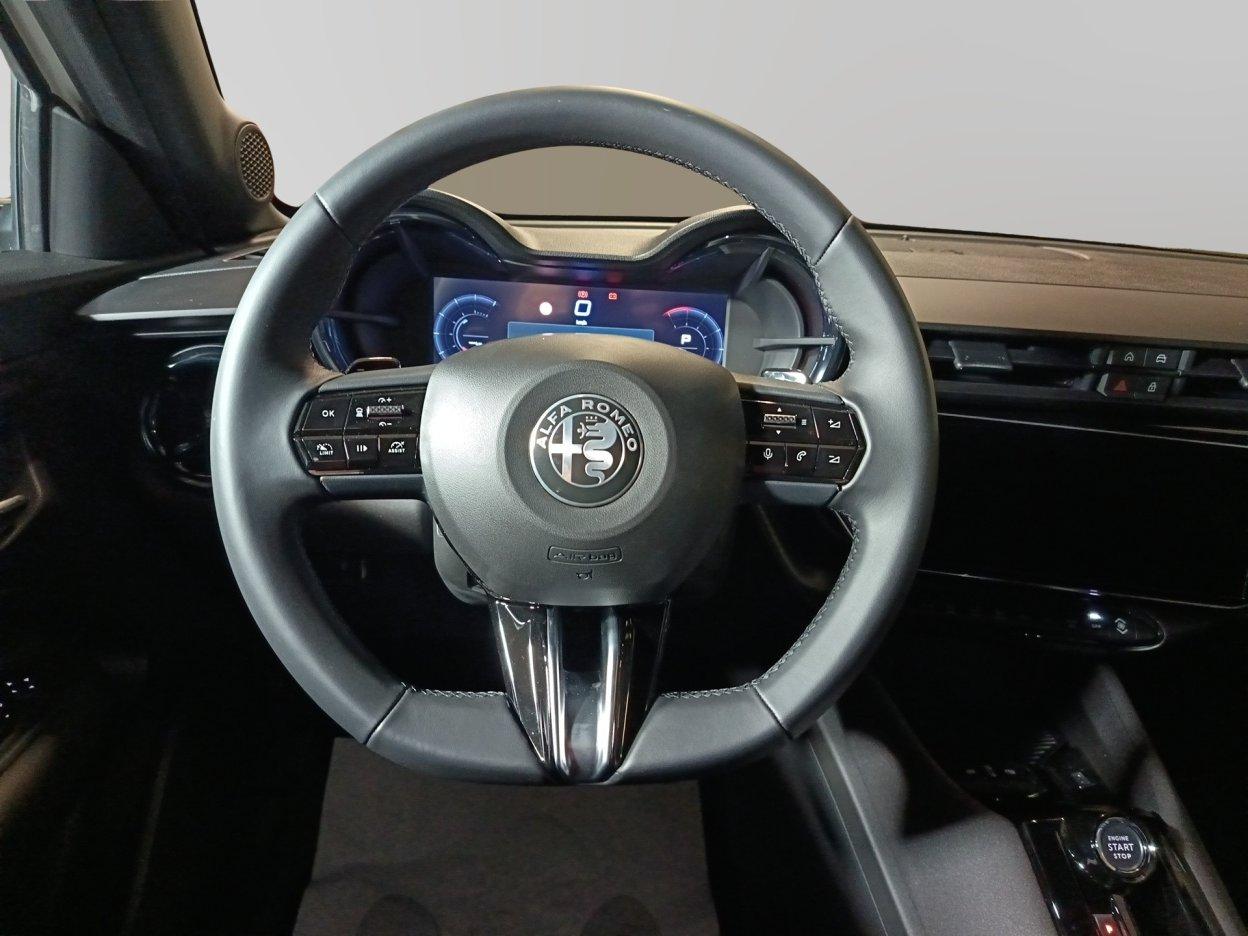 ALFA ROMEO Junior - Junior 1.2 145 CV Hybrid eDCT6 Speciale