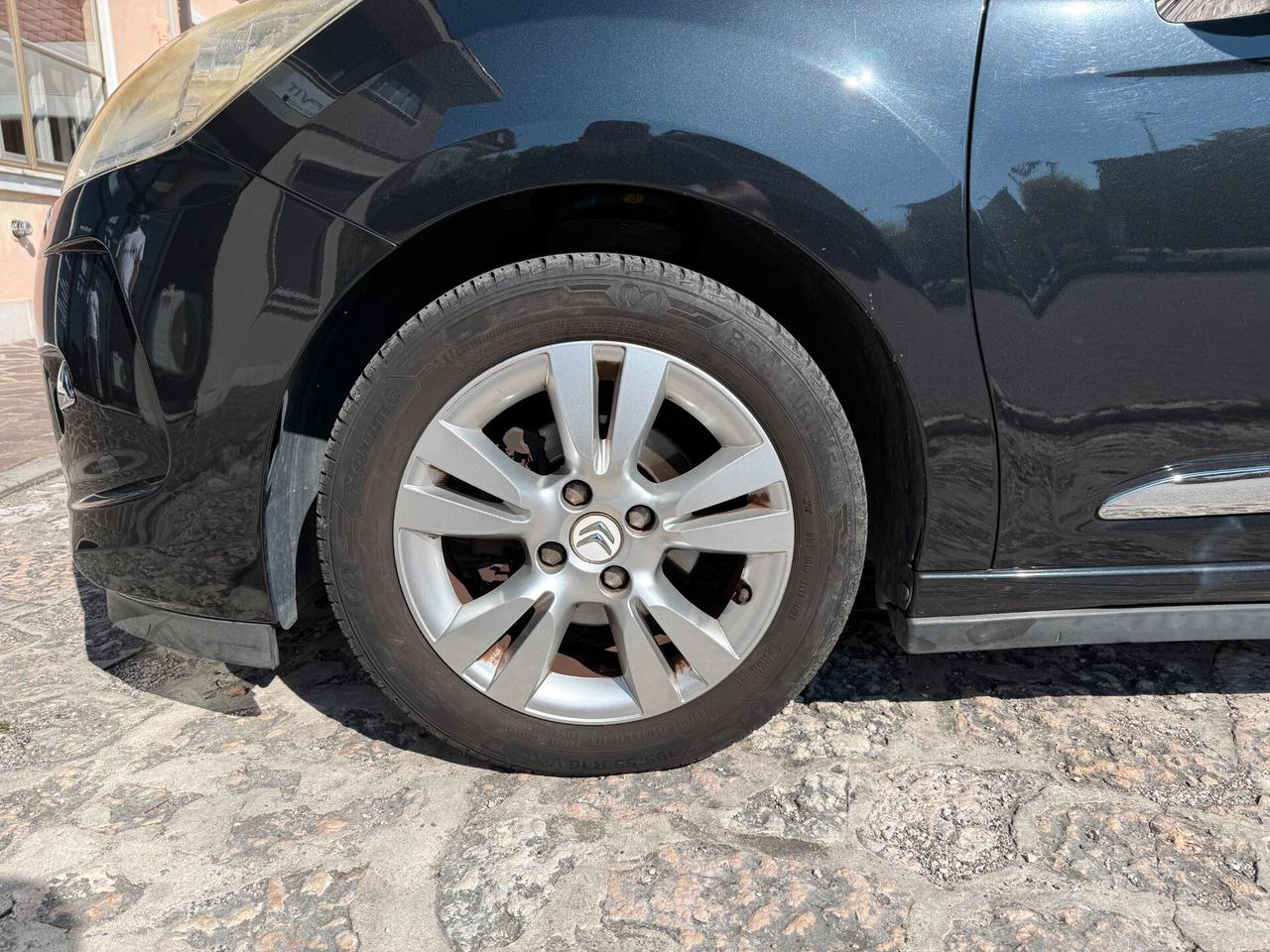 Ds DS3 3 1.4 HDi 70 Just Black