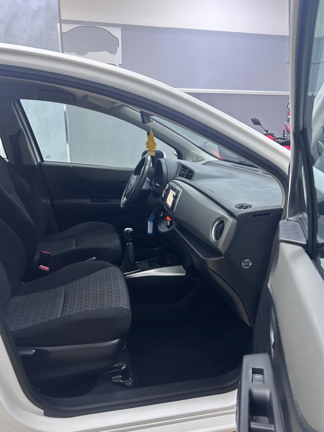 Toyota Yaris 1.4 D-4D 5 porte Lounge