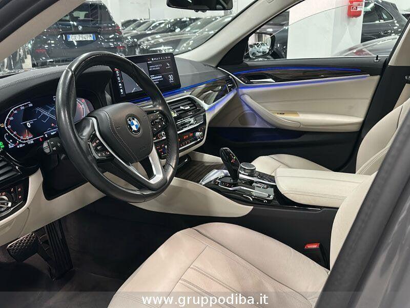 BMW Serie 5 Touring Serie 5 G31 2020 Touring LCI D 520d Touring mhev 48V xdrive Luxury auto