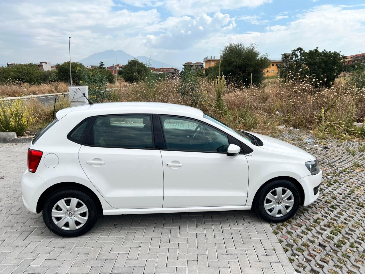 Volkswagen Polo 1.2D CHIAMA NEOPATENTATI 2013