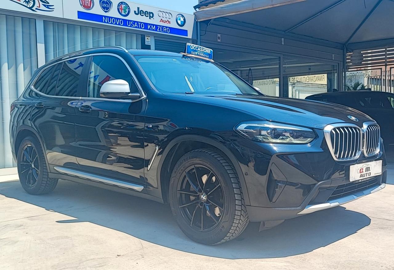 BMW X3 con telecamere perimetrali 2022