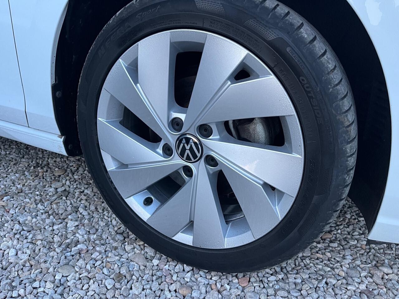 Volkswagen Golf 1.0 TSI EVO -LIFE-