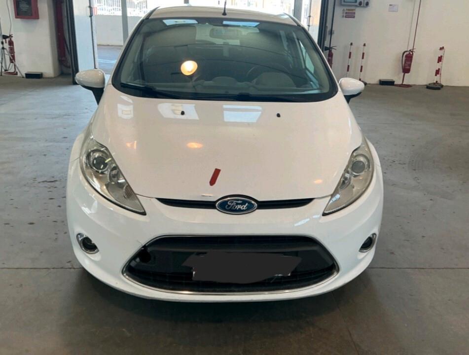 Ford Fiesta 1.4 TDCi 5p. Titanium 2010