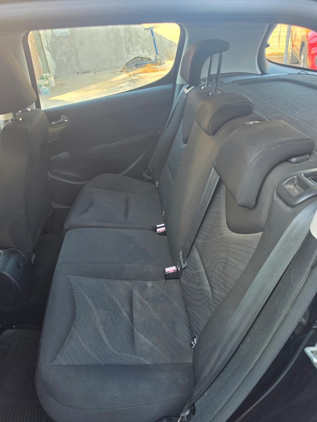 Peugeot 308 1.6 8V HDi 93CV 5p. Access