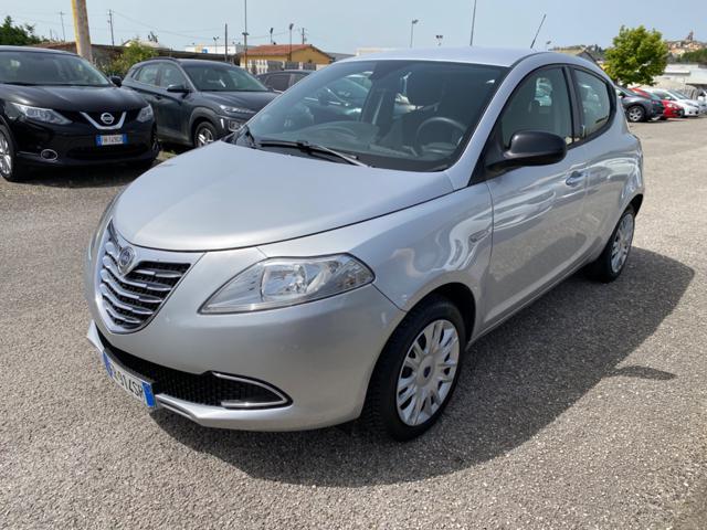 LANCIA Ypsilon 1.2 69 CV 5 porte Silver 5 POSTI - NEOPATENATI