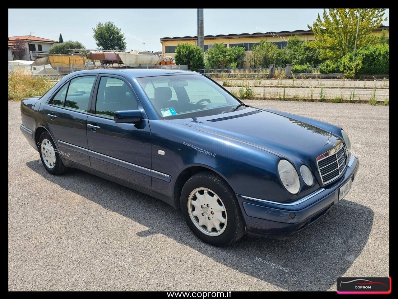 Mercedes-benz E 200 200 E Elegance Benzina