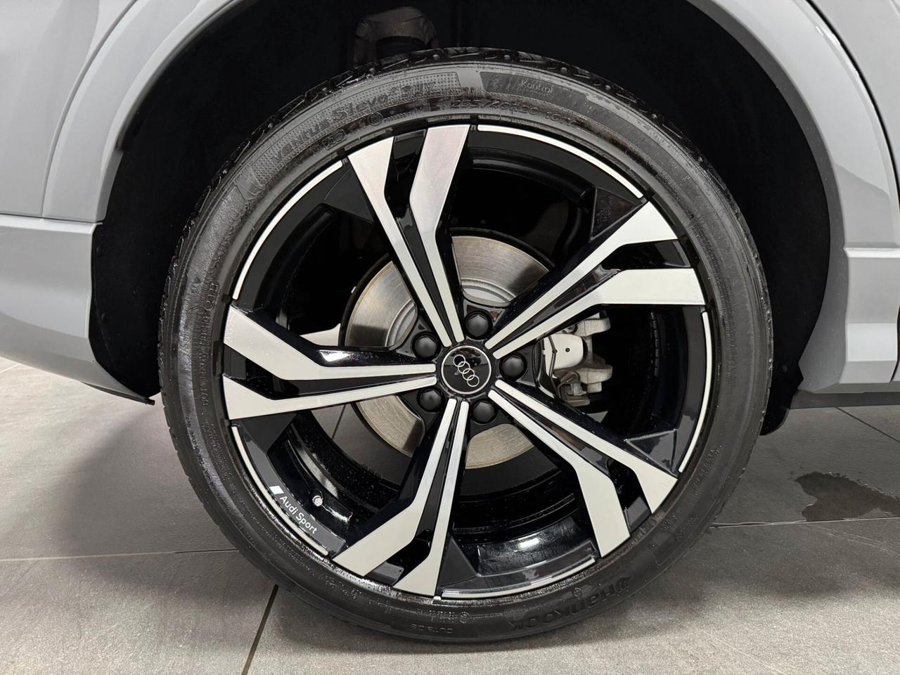 Audi Q3 SPORTBACK 40 TDI Quattro S tronic line Edition