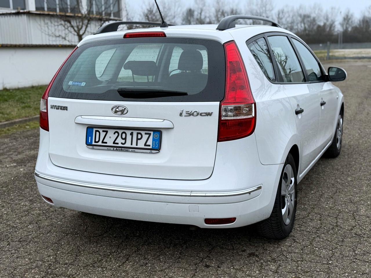 Hyundai i30 SW 1.4 BENZINA GPL