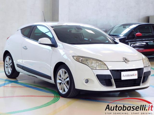 RENAULT Megane MÉGANE III COUPÉ 1.5 DCI 110CV LUXE