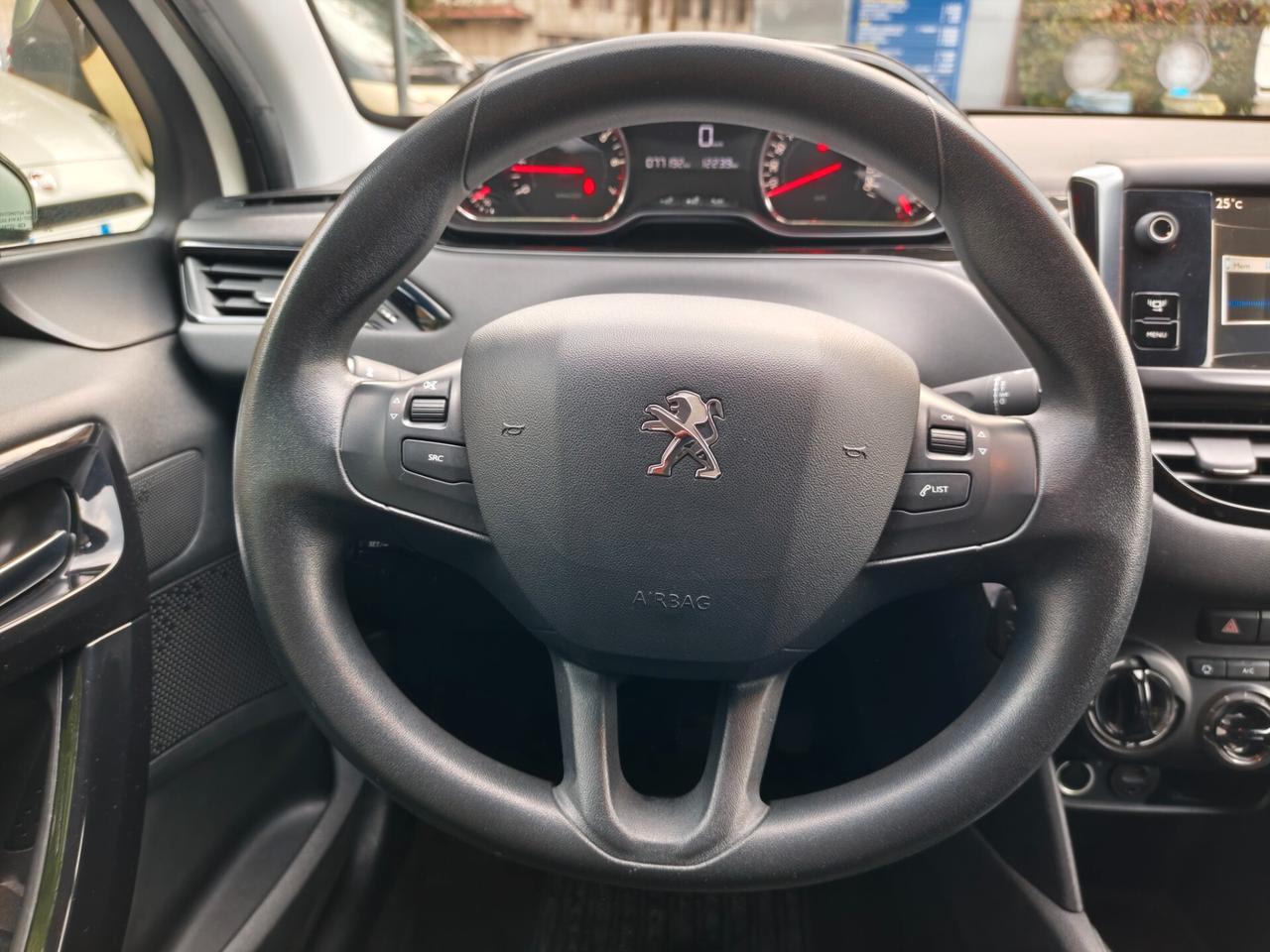 Peugeot 208 1.2 VTi 82 CV 5 porte Active