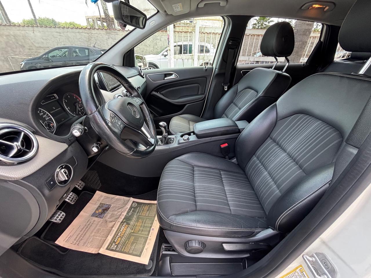 MERCEDES B180 109 CV CDI PREMIUM 140.000KM