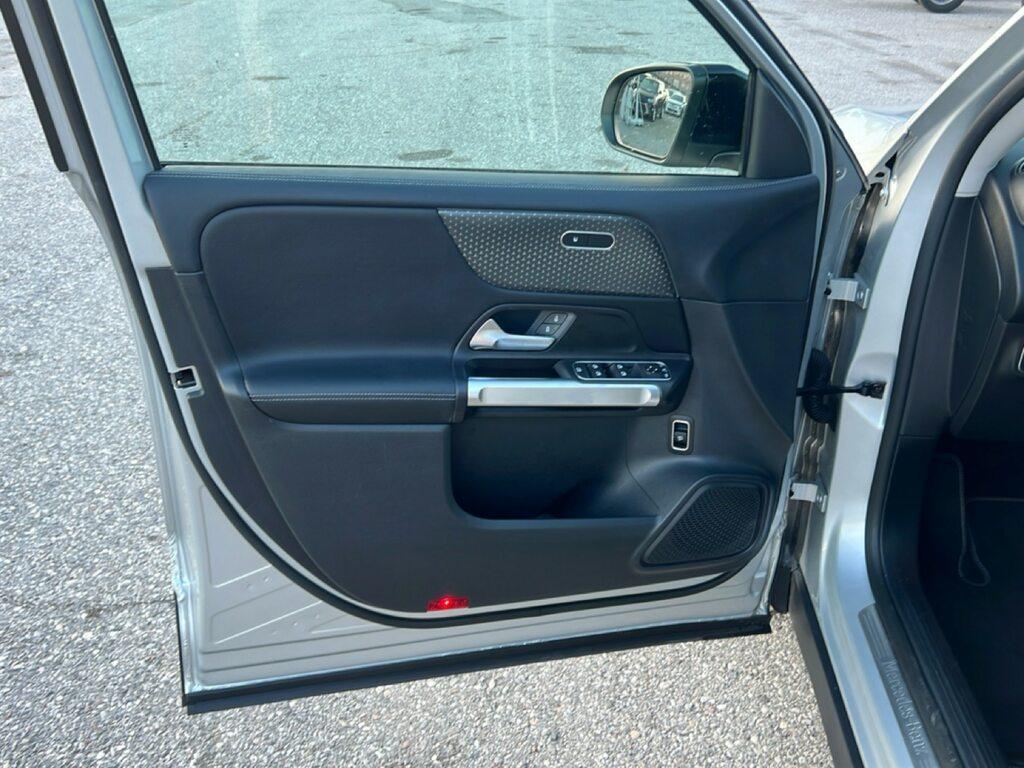 Mercedes GLB 200 D Progressive Advanced Plus 8G-DCT