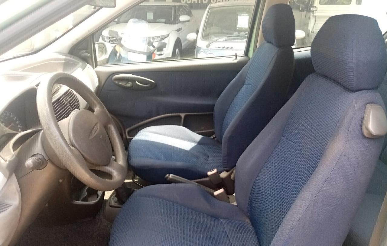 FIAT PUNTO 1.2 CAT 3 PORTE VERVE