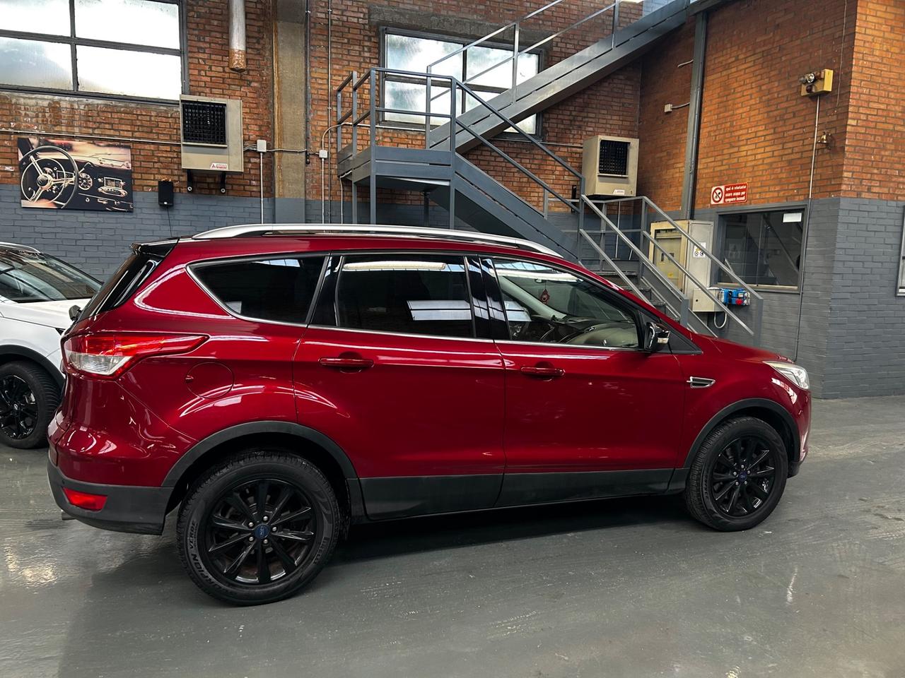 Ford Kuga 2.0 TDCI 120 CV S&S 2WD Titanium