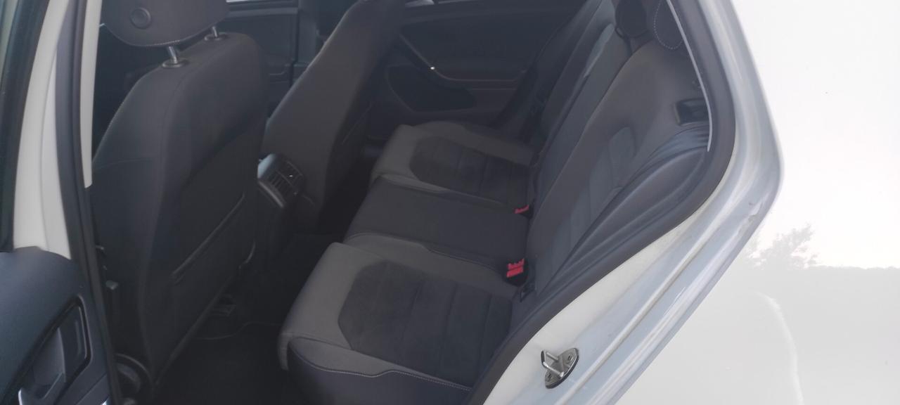 Volkswagen Golf 7,5 2.0 TDI 5p. Executive BlueMotion Technology