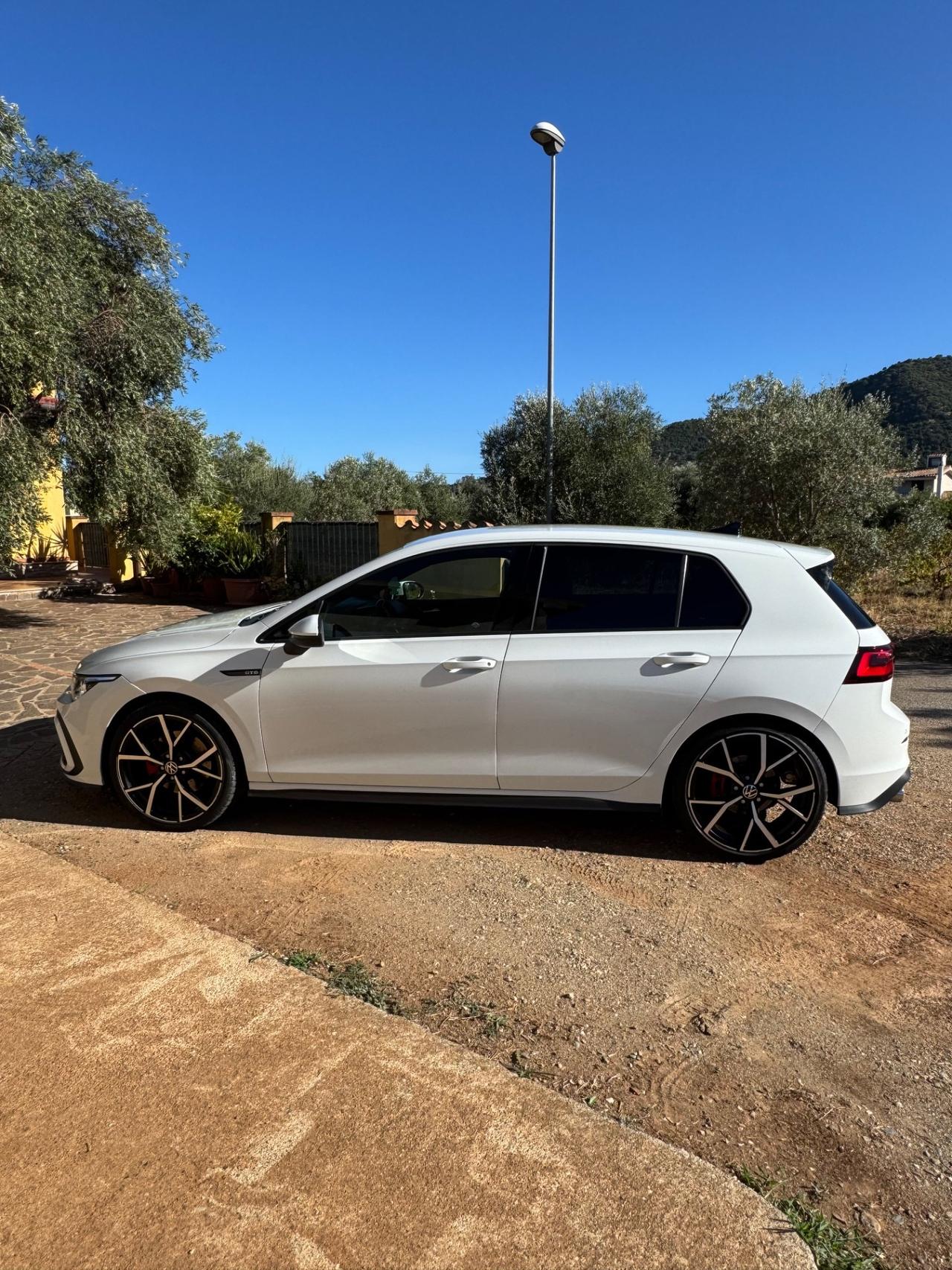 Volkswagen Golf VIII 2.0 tdi GTD