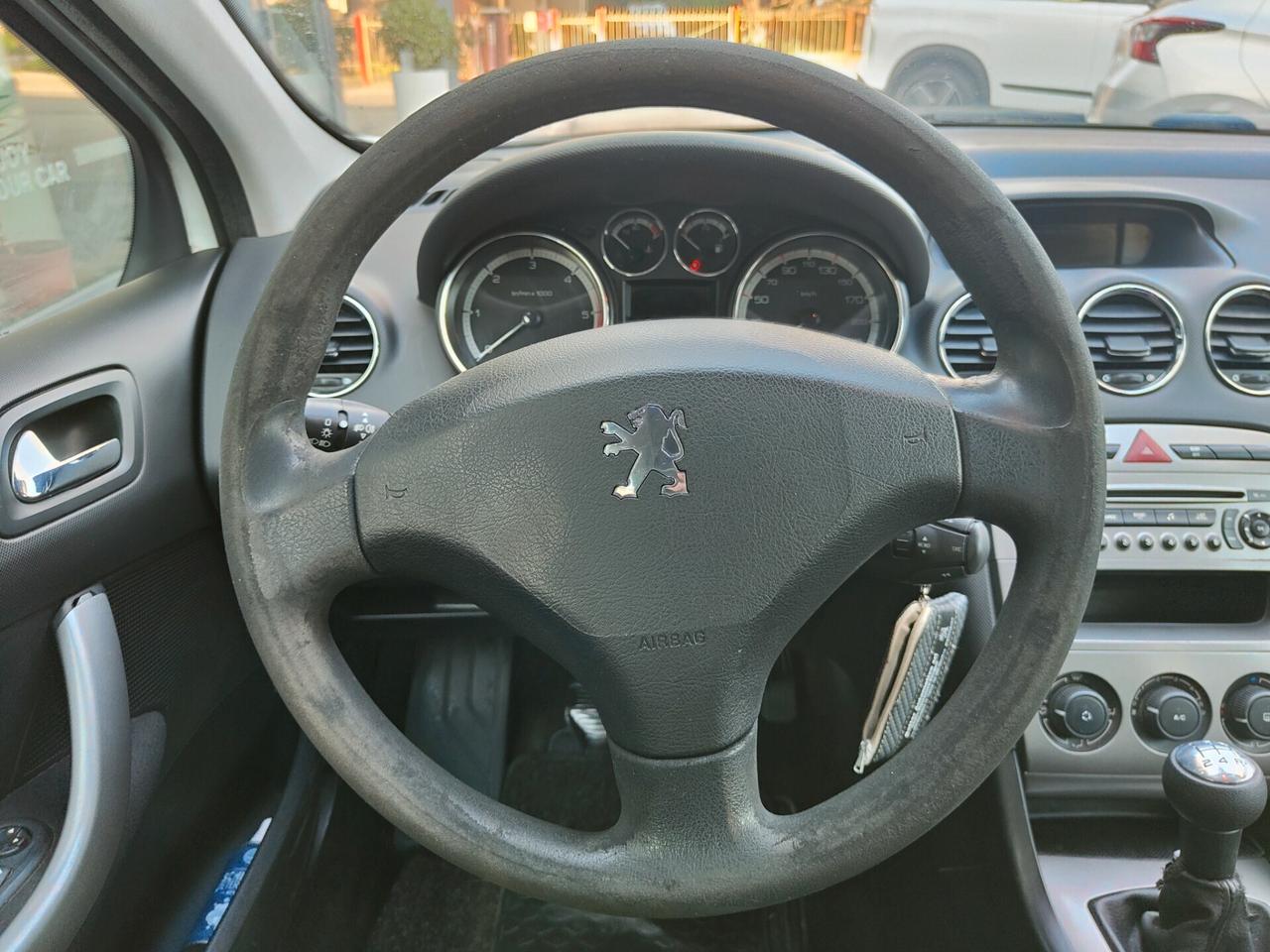 Peugeot 308 1.6 HDi 90CV FAP 5p. Premium