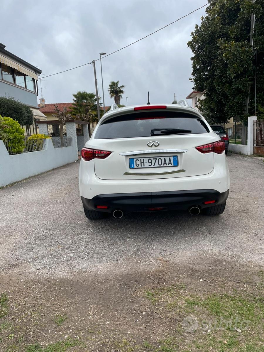 INFINITI Fx 3.0 D S PREMIUM Cambio automatico