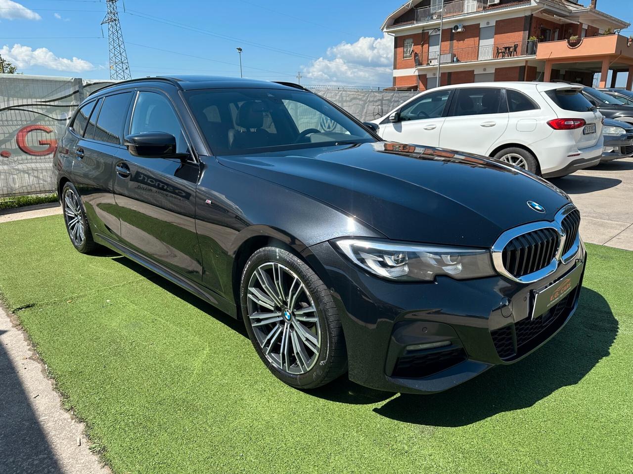 BMW 318 TOURING*2XMSPORT*AUT*LED*TETTO*NAVI*KAMERA*