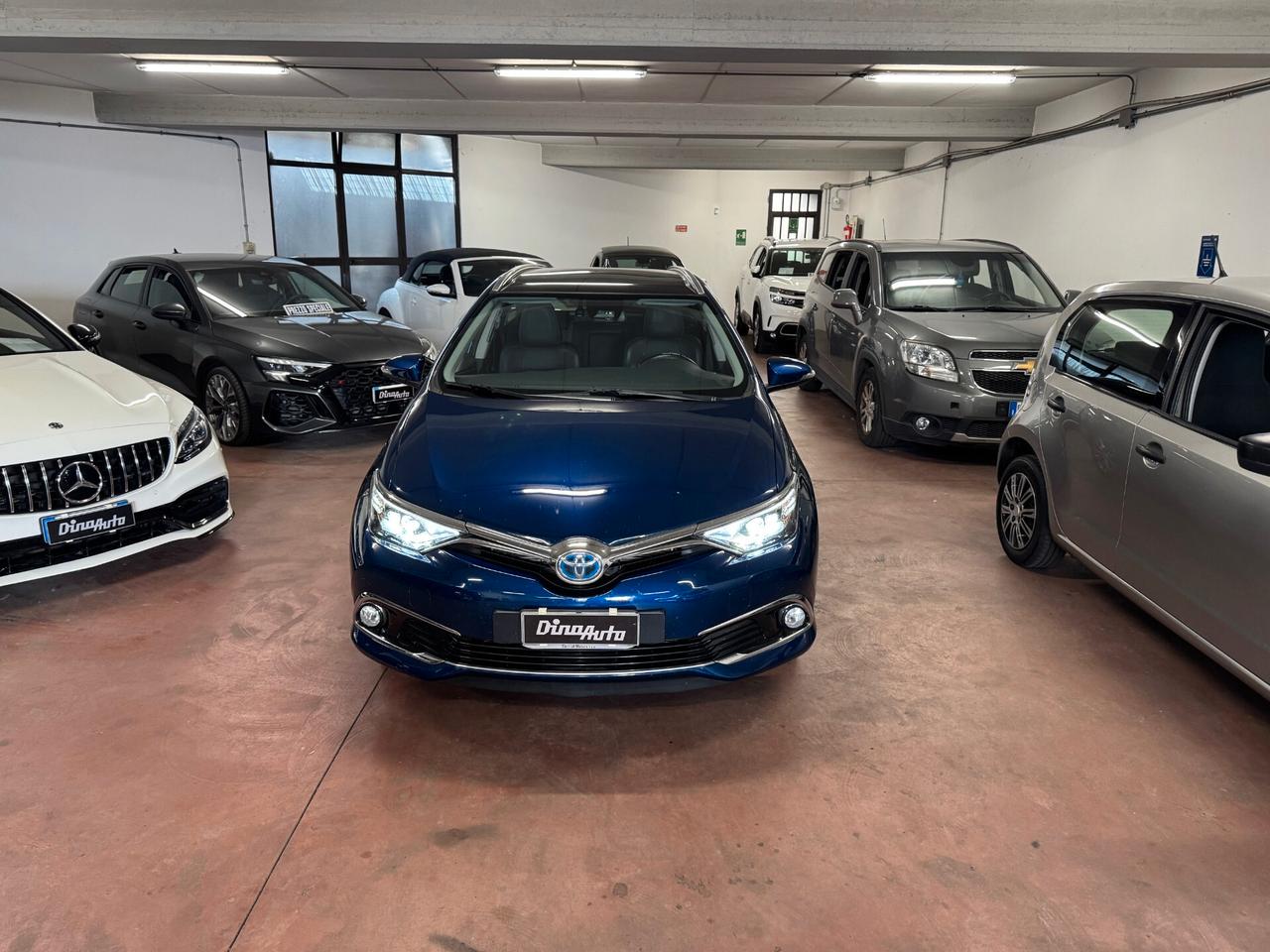 Toyota Auris Touring Sports 1.8 Hybrid Cool