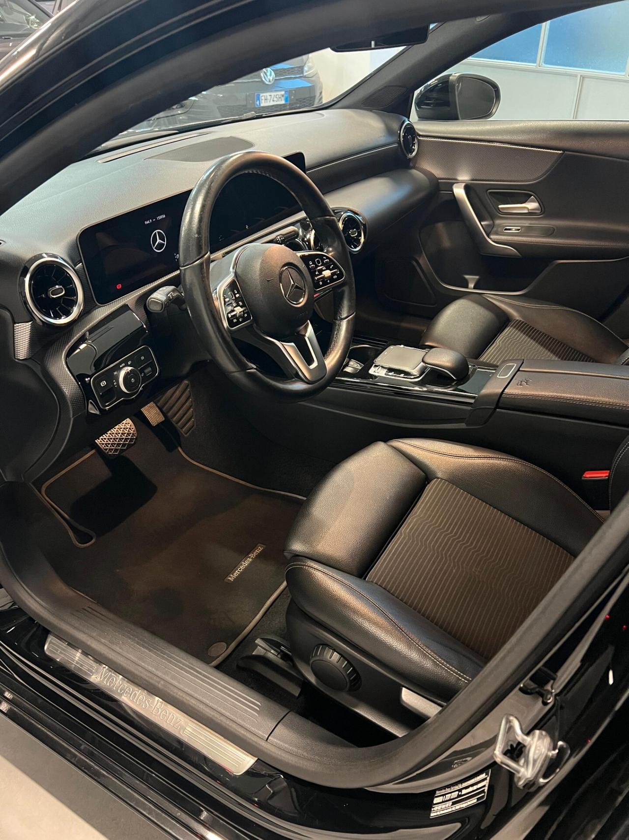 Mercedes-benz A 180 d Automatic Business Extra