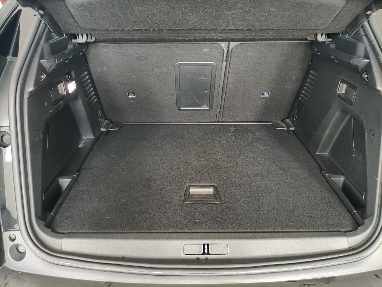 Peugeot 3008 BlueHDi 180 S&S EAT8 GT 10/2019